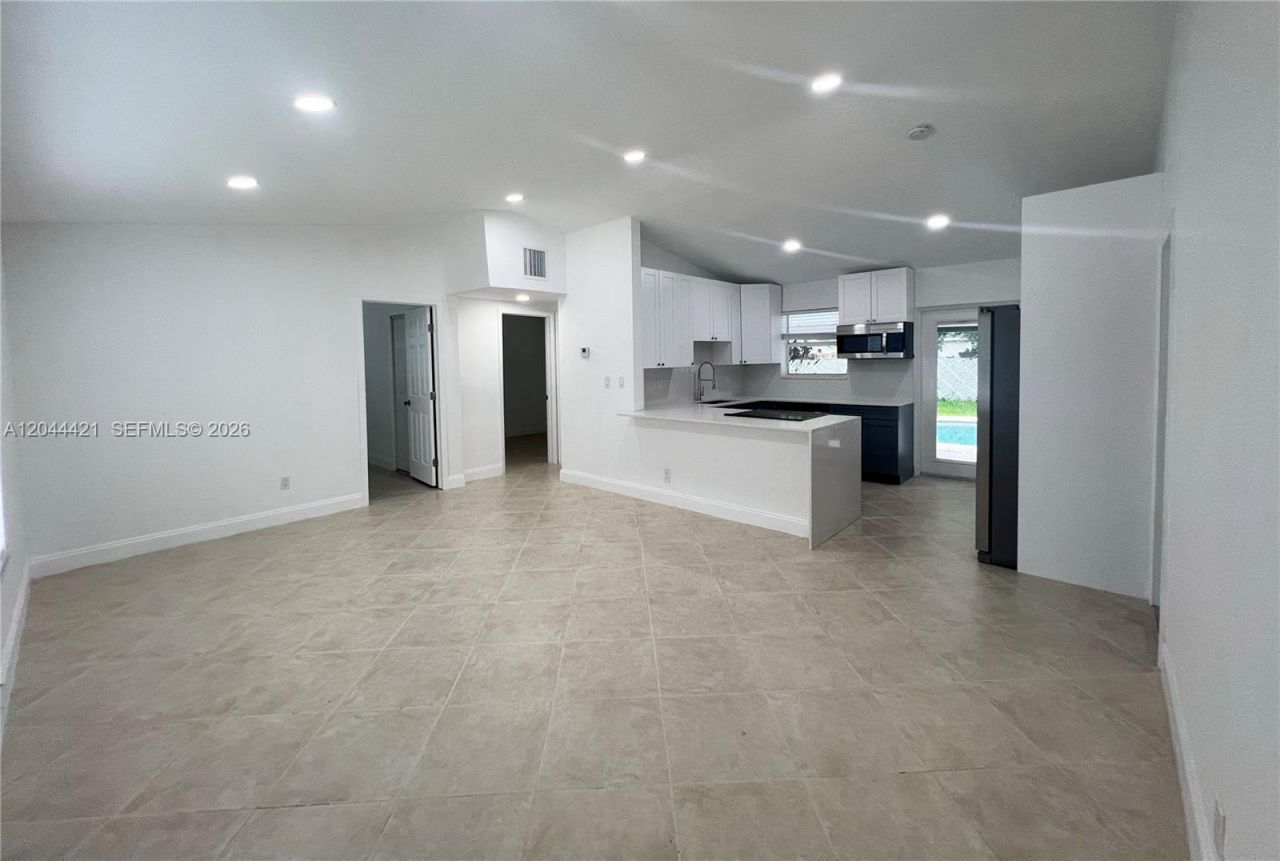 2679 NW 57th Ter, Margate, FL 33063 Photo