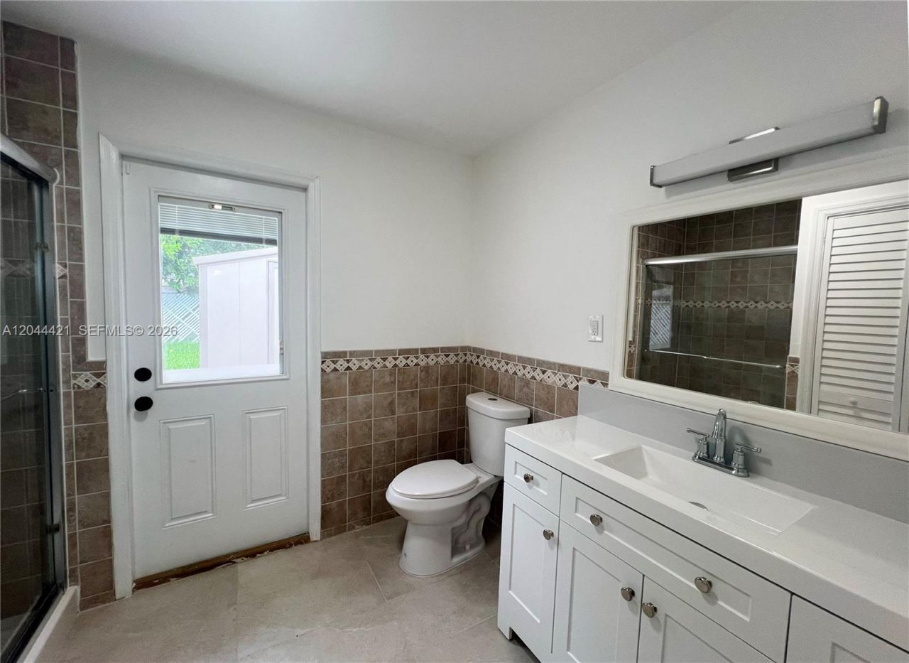 2679 NW 57th Ter, Margate, FL 33063 Photo