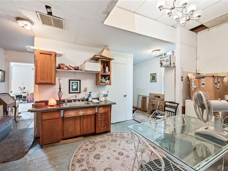 928 E High Street, Springfield, OH 45505 Photo 20