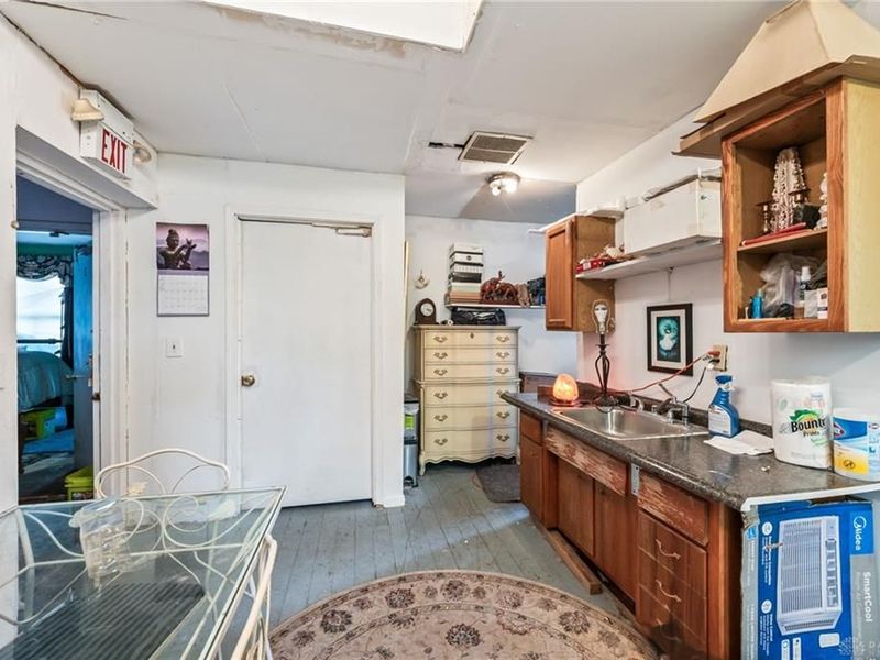 928 E High Street, Springfield, OH 45505 Photo 22