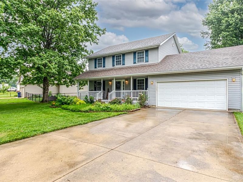 188 Hatchet Drive, Eaton, OH 45320 Photo 2