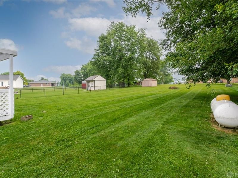 188 Hatchet Drive, Eaton, OH 45320 Photo 28