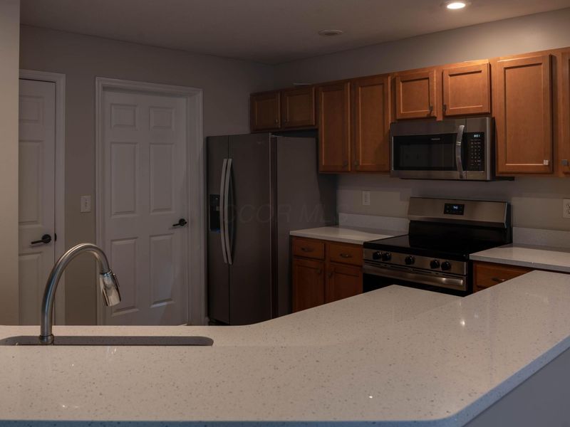 5129 Vinings Bend, Dublin, OH 43016 Photo 9