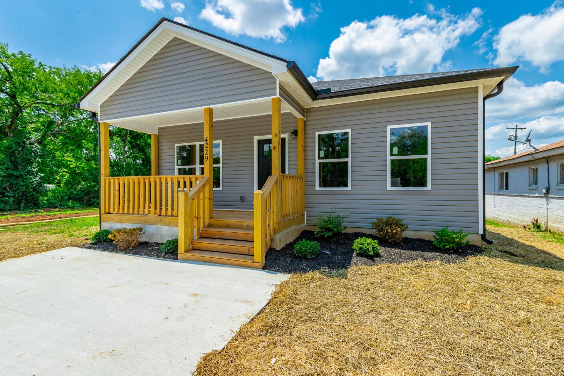 4229 Quinn Adams Street Chattanooga, TN 37410