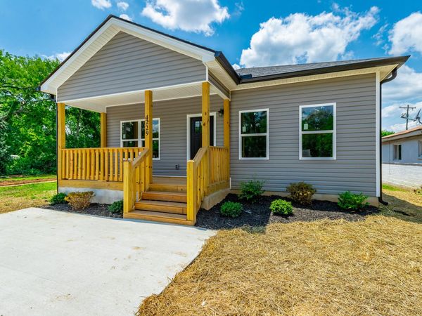 4229 Quinn Adams Street, Chattanooga, TN 37410