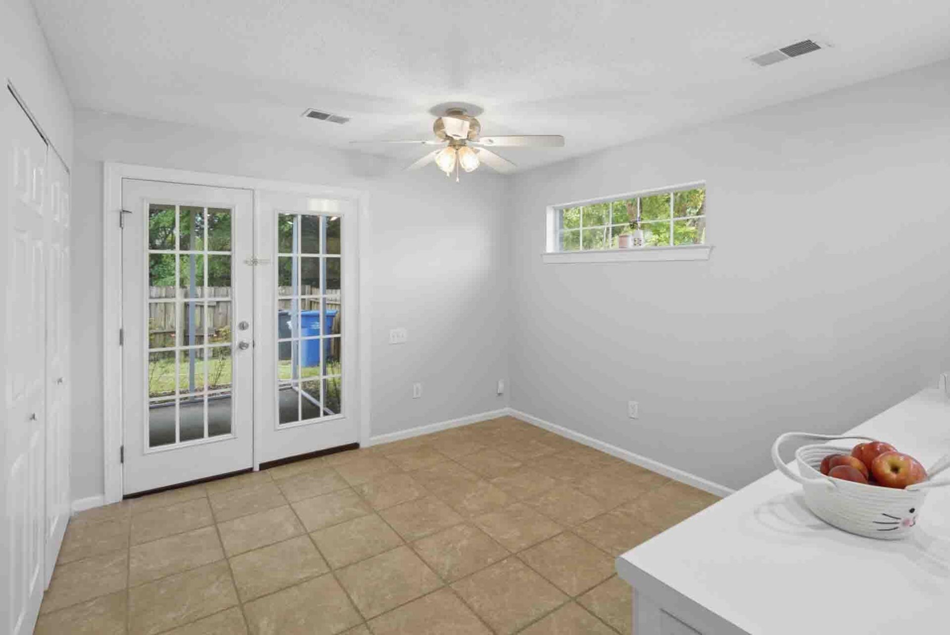 4897 Habersham Lane Photo 15