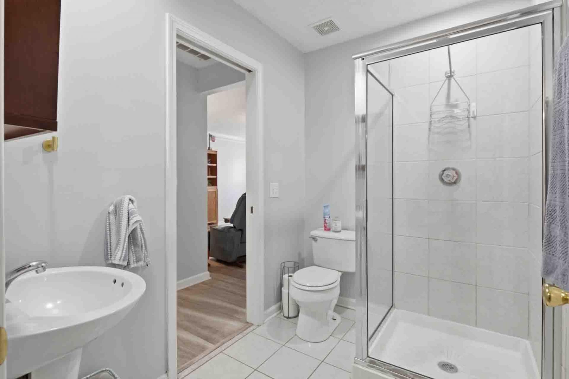 4897 Habersham Lane Photo 22