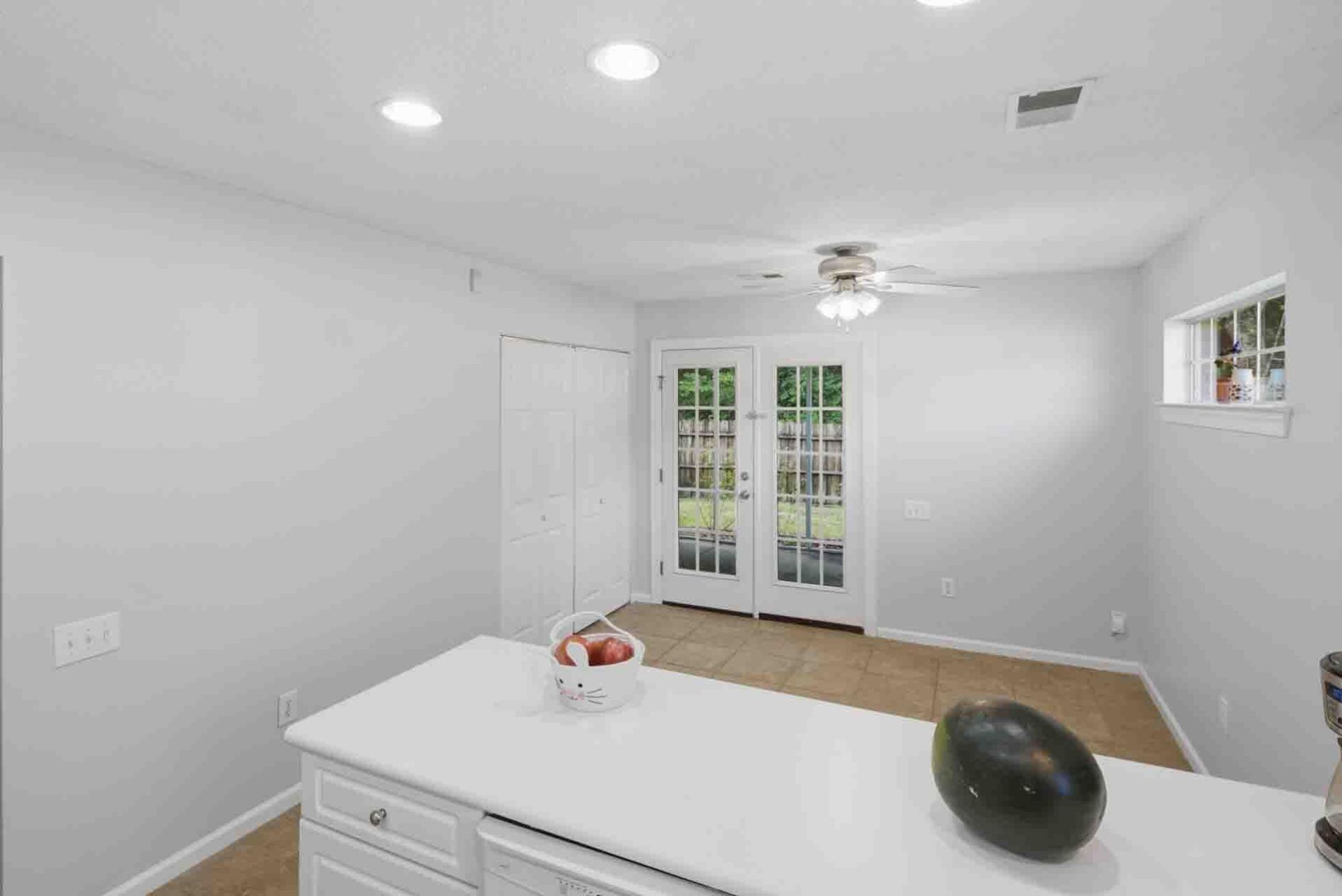 4897 Habersham Lane Photo 29