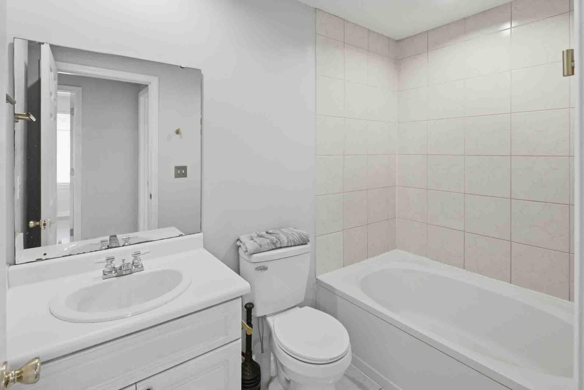 4897 Habersham Lane Photo 31
