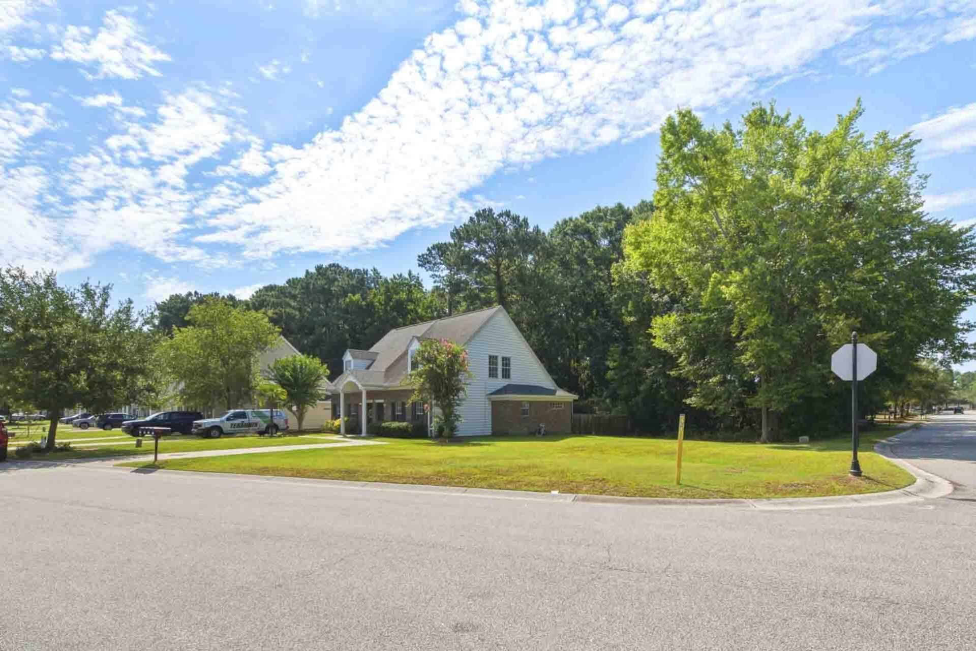 4897 Habersham Lane Photo 51