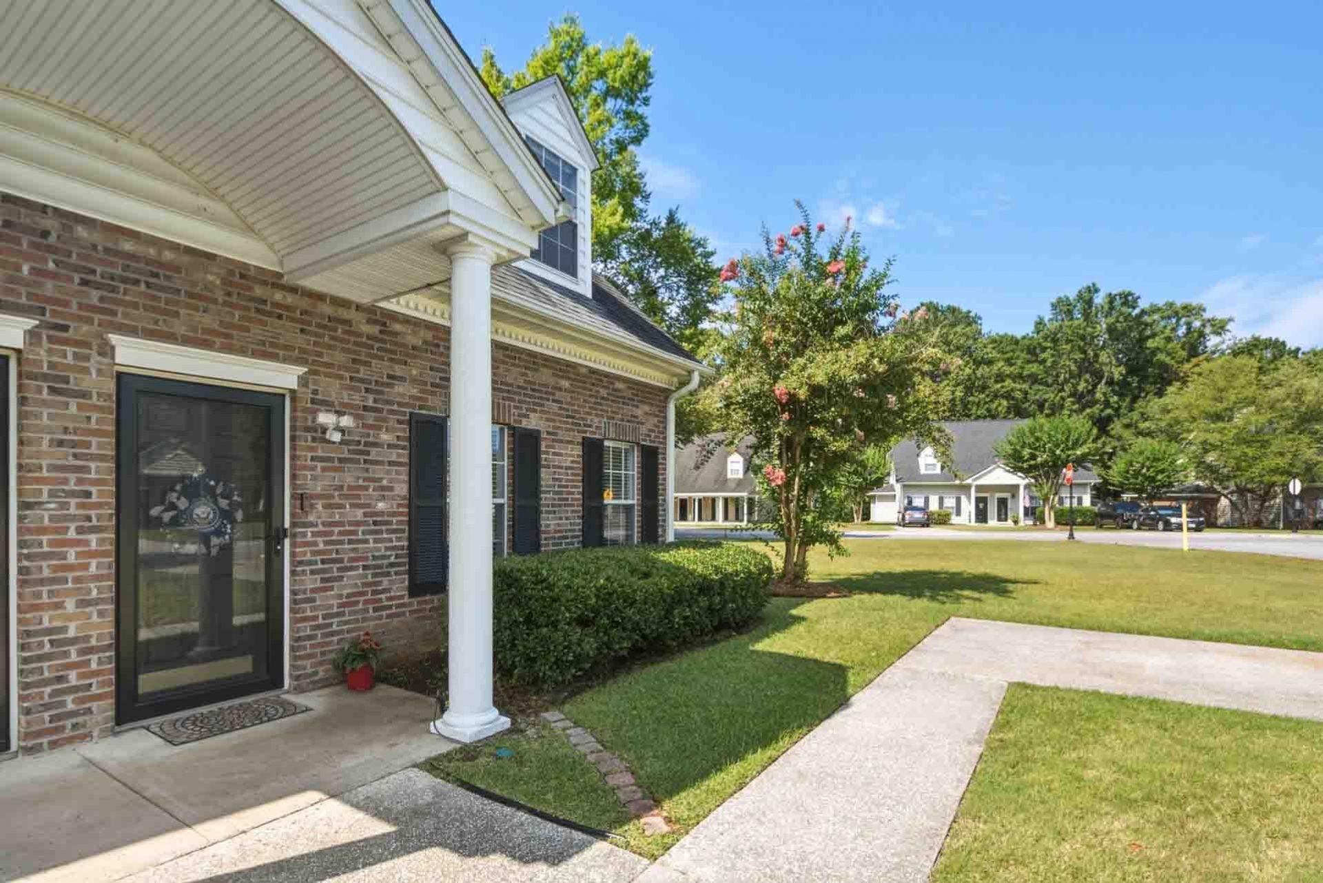 4897 Habersham Lane Photo 54