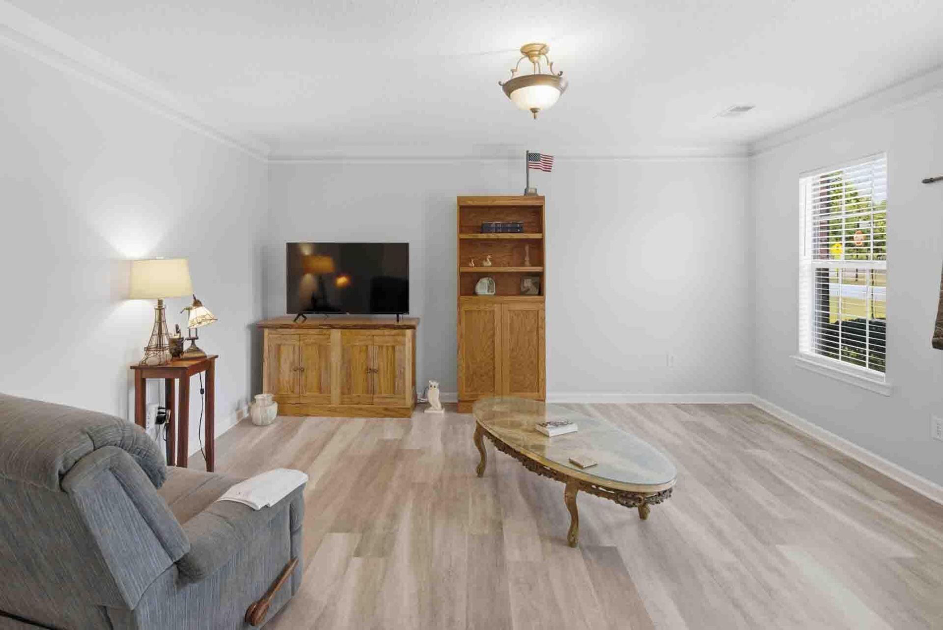4897 Habersham Lane Photo 7