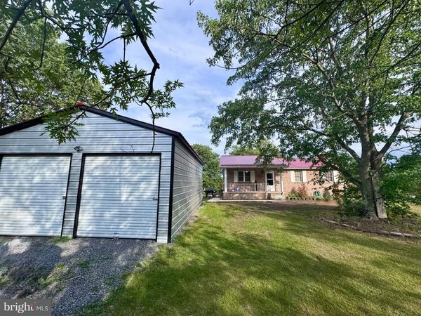 98 NOREASTER DRIVE, CABINS, WV 26855