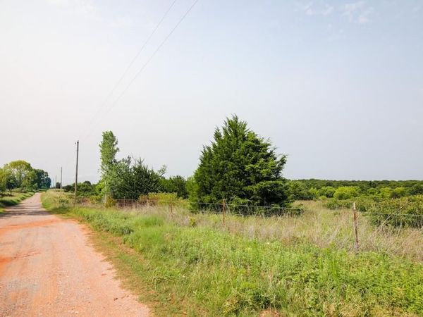 BLOCK 1 LOT 30, VINSON ESTATES ADDITION , Lindsay, OK 73052
