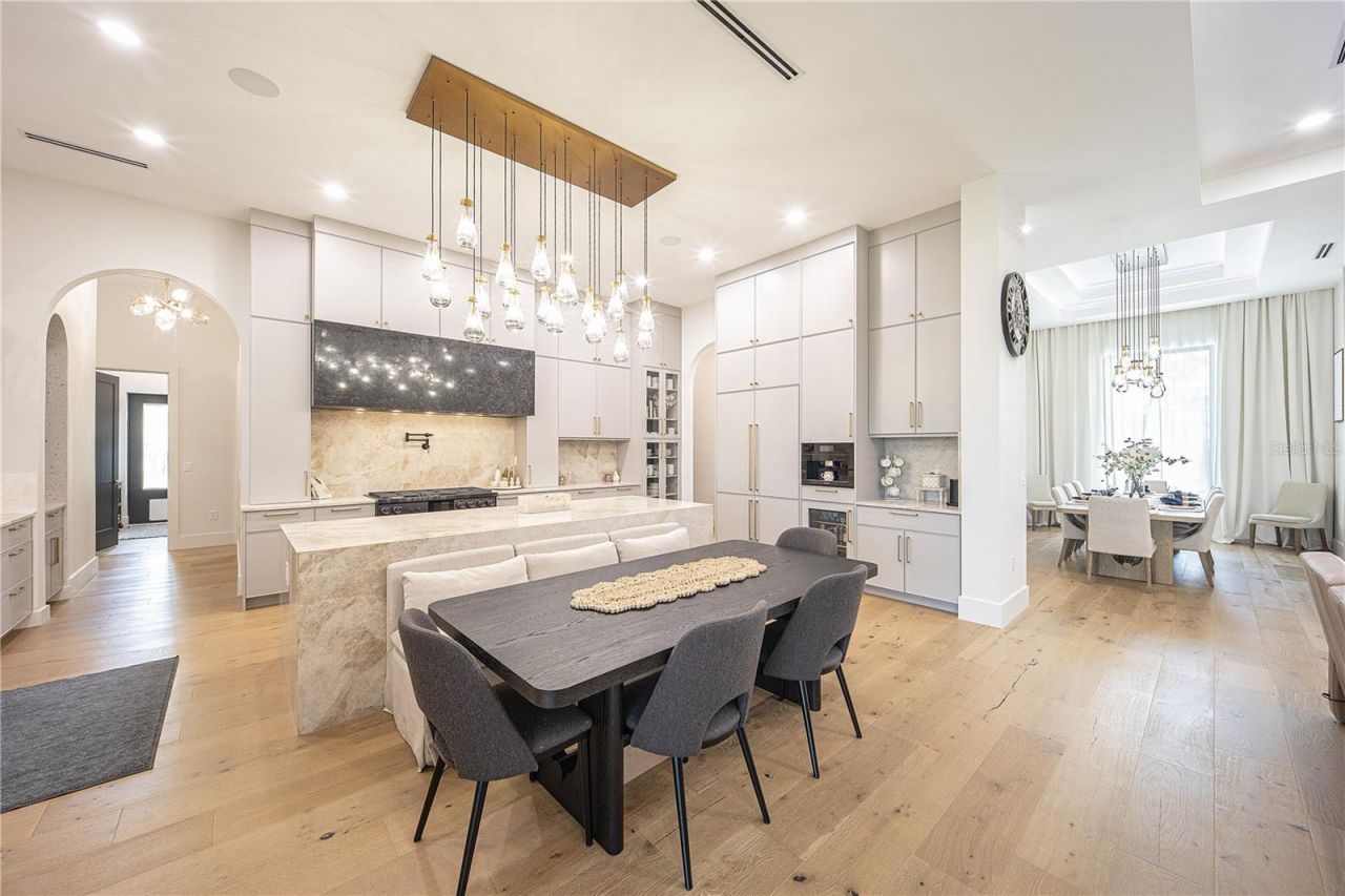 9240 Falcon Court, Venice, FL 34293 Photo