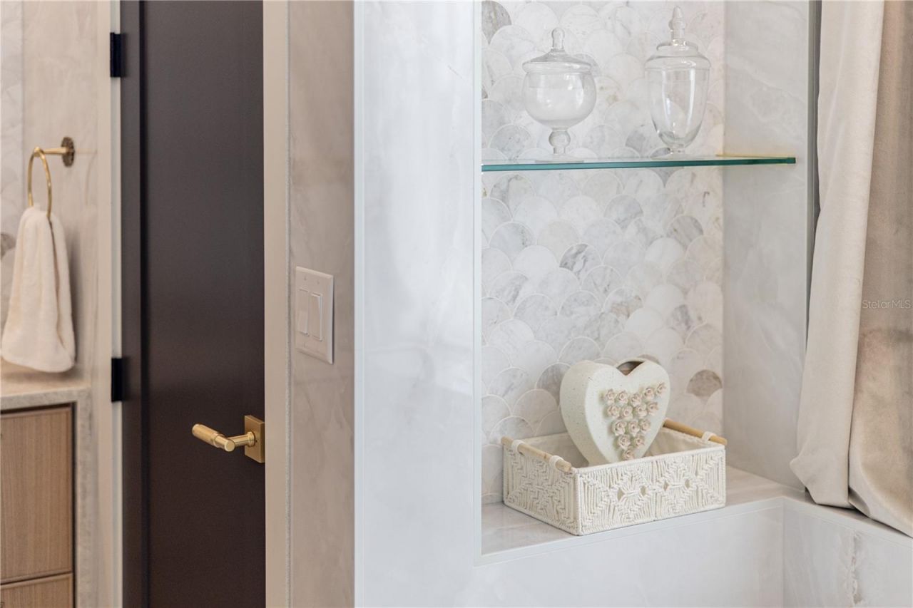 9240 Falcon Court, Venice, FL 34293 Photo