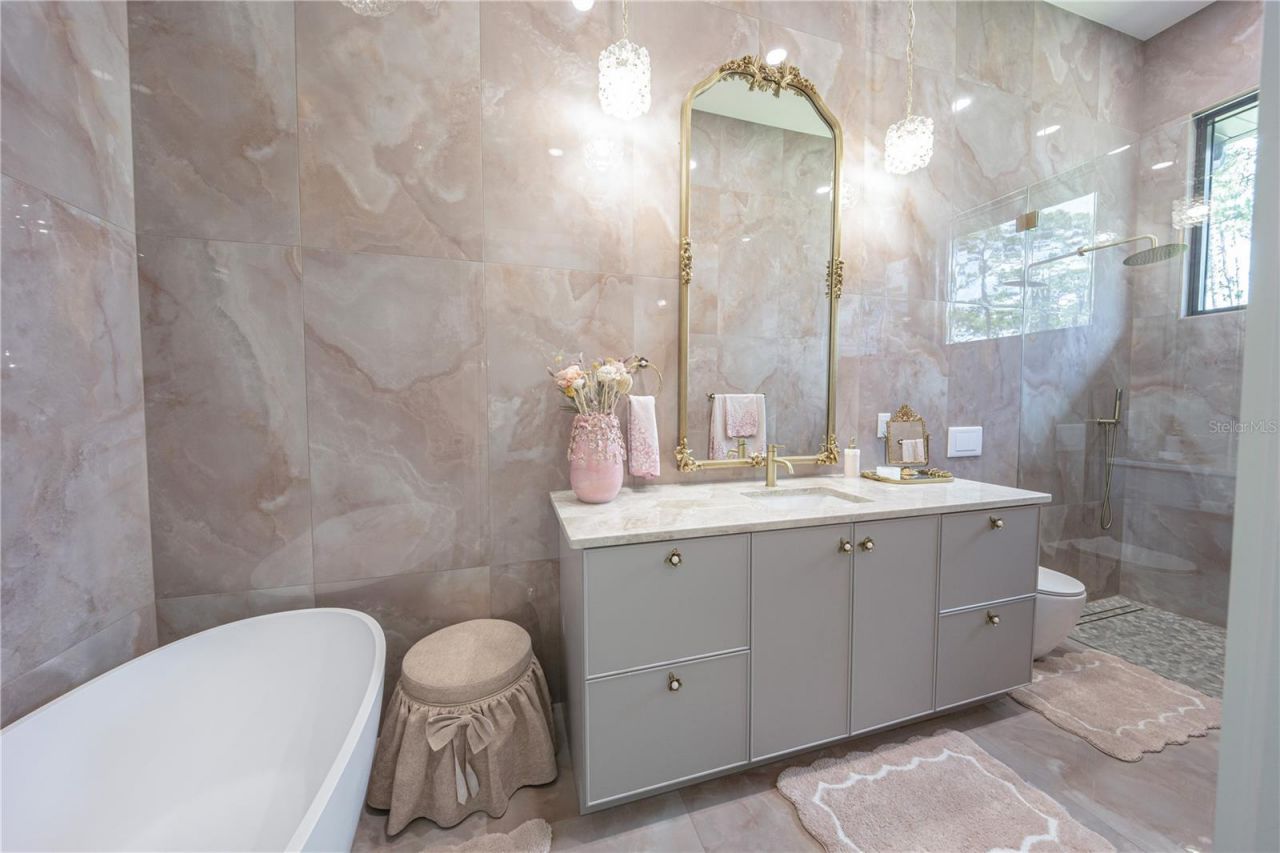 9240 Falcon Court, Venice, FL 34293 Photo