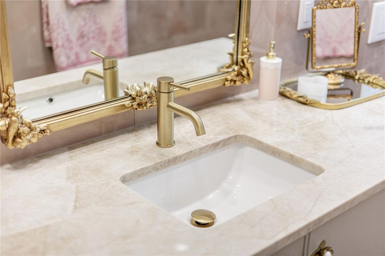9240 Falcon Court, Venice, FL 34293 Photo
