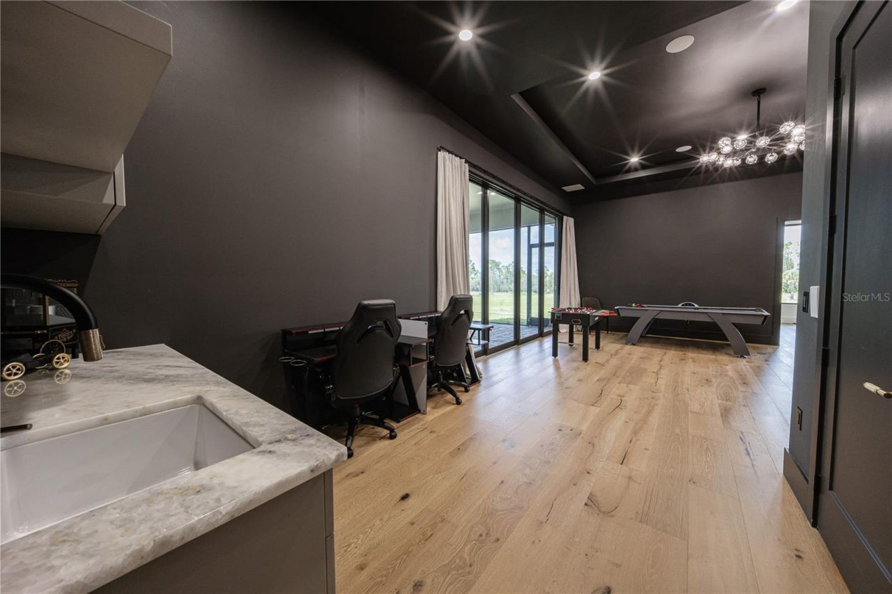 9240 Falcon Court, Venice, FL 34293 Photo