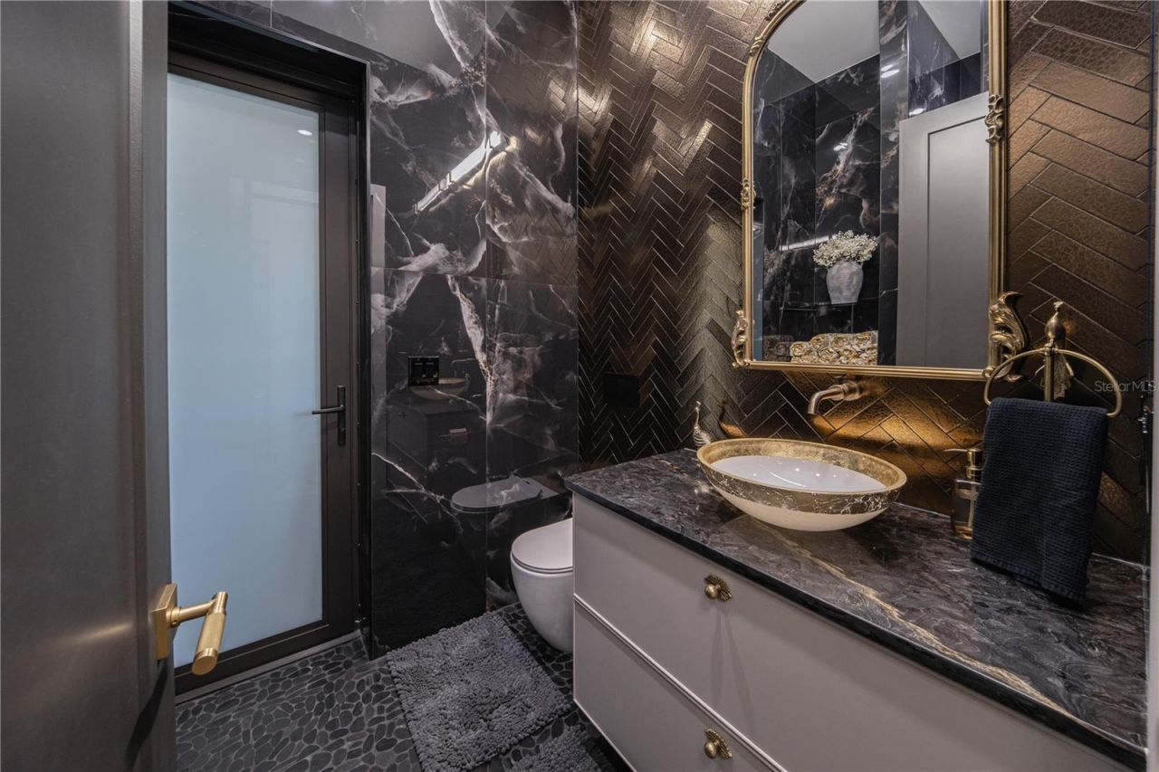 9240 Falcon Court, Venice, FL 34293 Photo