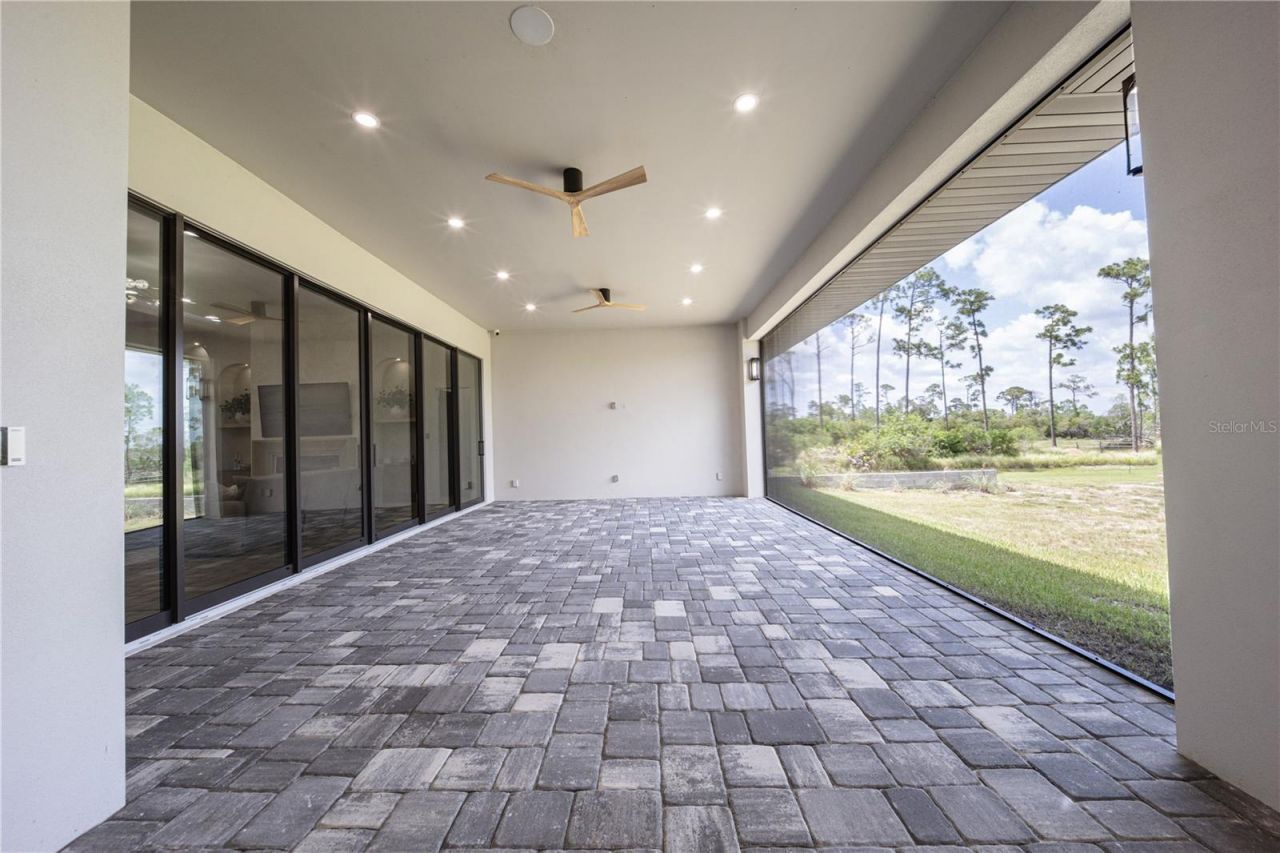 9240 Falcon Court, Venice, FL 34293 Photo