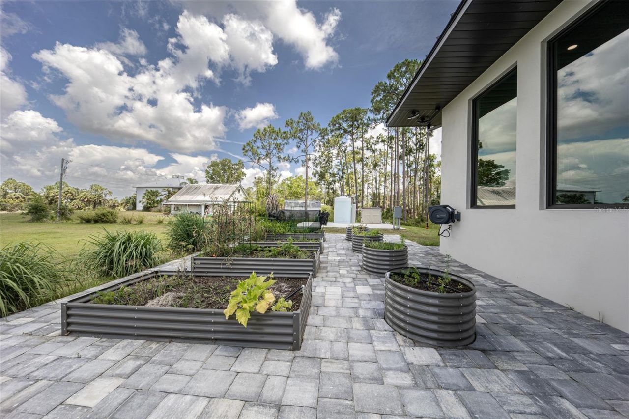 9240 Falcon Court, Venice, FL 34293 Photo