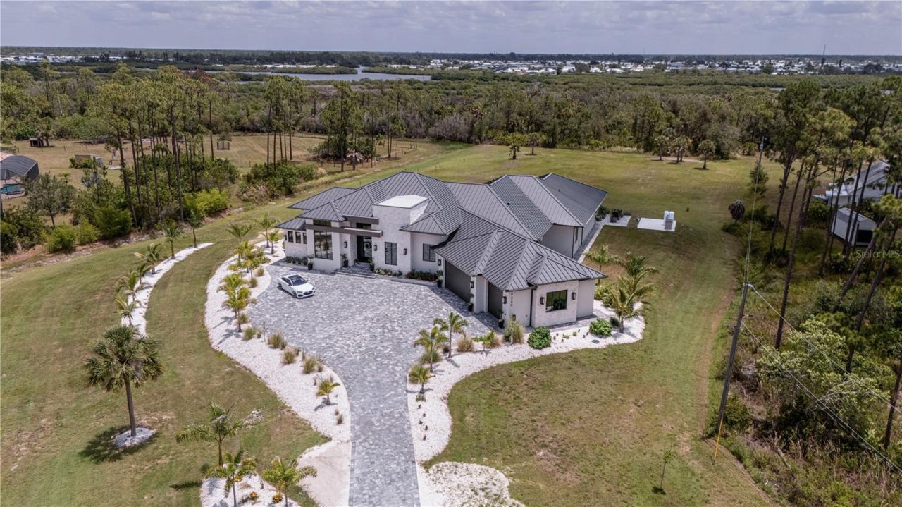 9240 Falcon Court, Venice, FL 34293 Photo