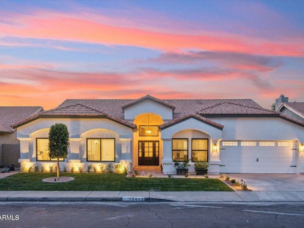 5637 E BEVERLY Lane, Scottsdale, AZ 85254