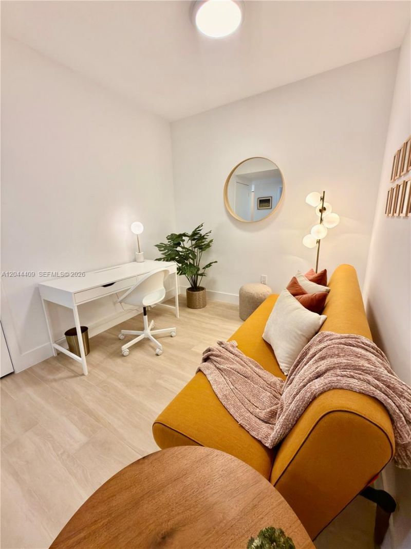 90 NE 32, Unit 302, Miami, FL 33137 Photo