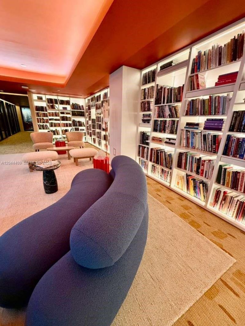 90 NE 32, Unit 302, Miami, FL 33137 Photo
