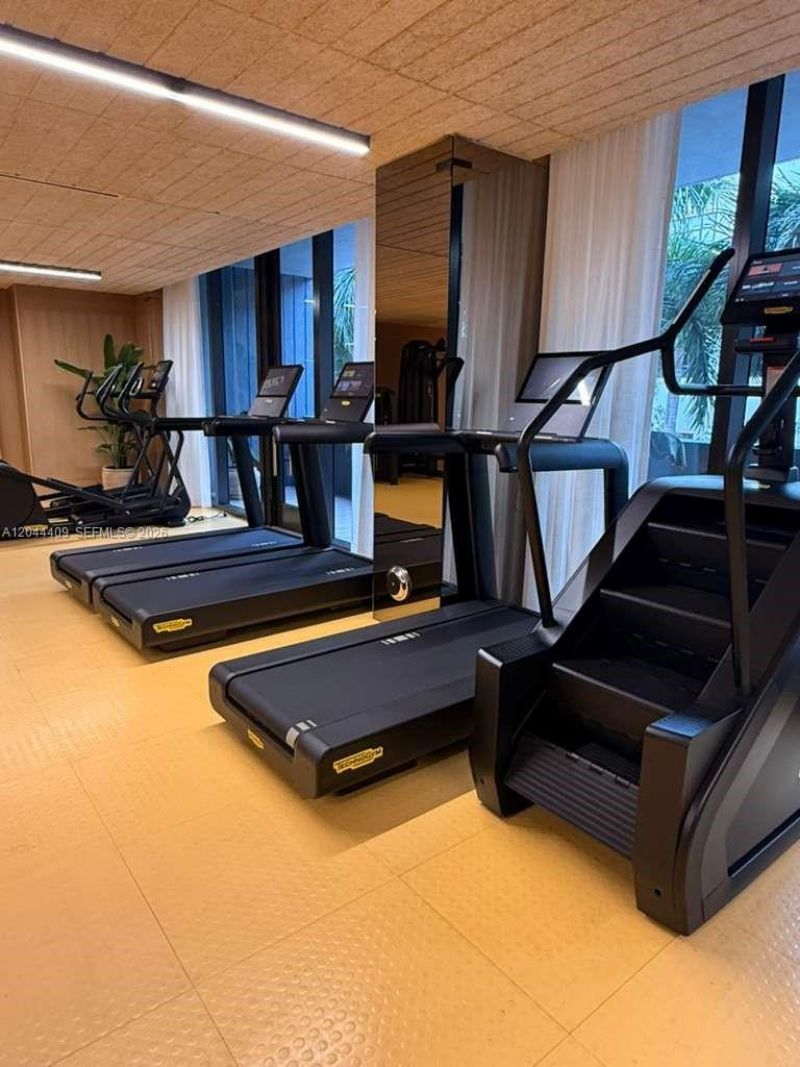 90 NE 32, Unit 302, Miami, FL 33137 Photo