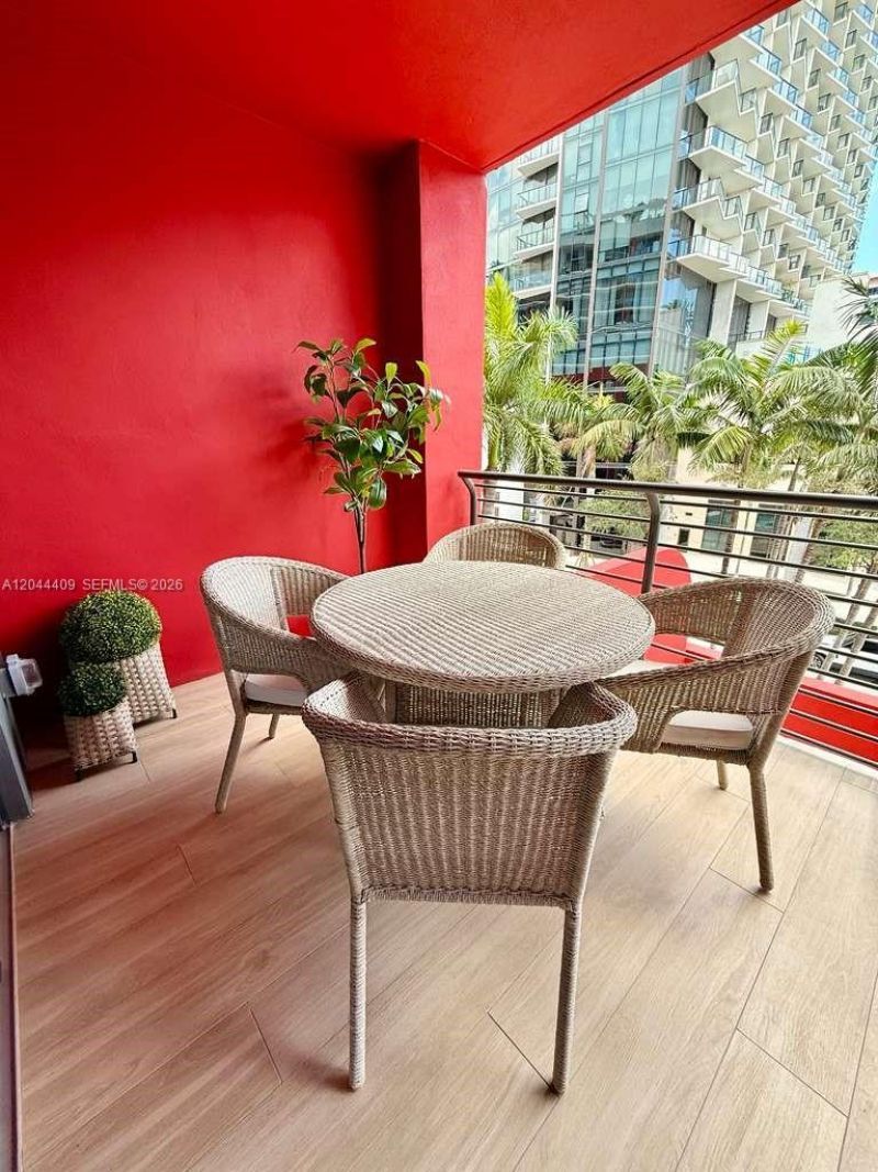 90 NE 32, Unit 302, Miami, FL 33137 Photo