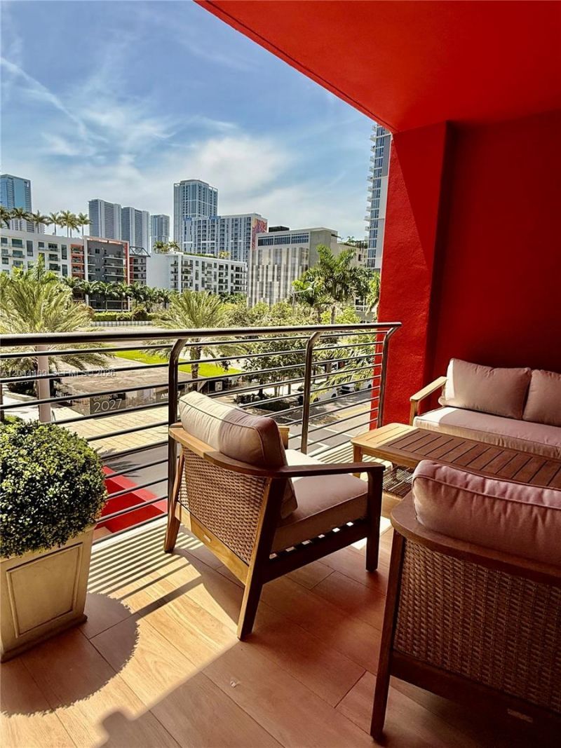 90 NE 32, Unit 302, Miami, FL 33137 Photo