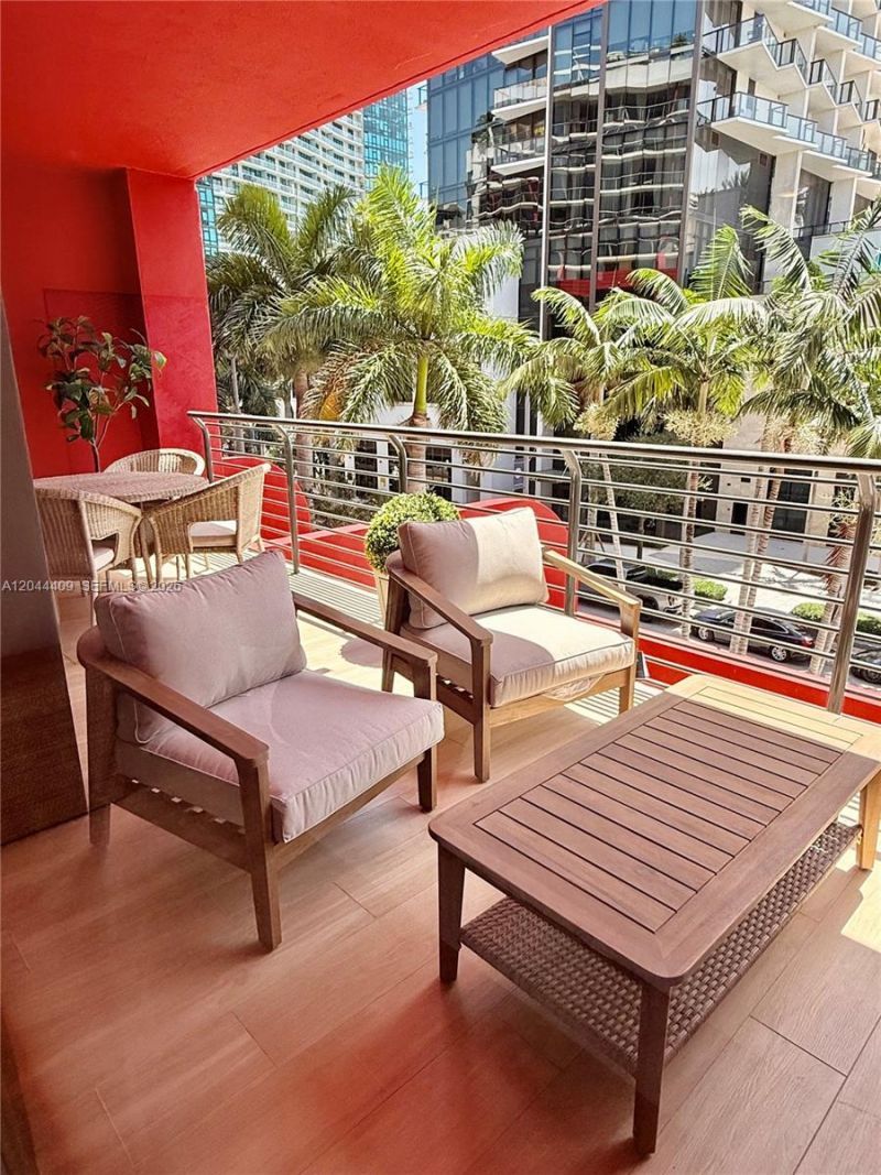 90 NE 32, Unit 302, Miami, FL 33137 Photo