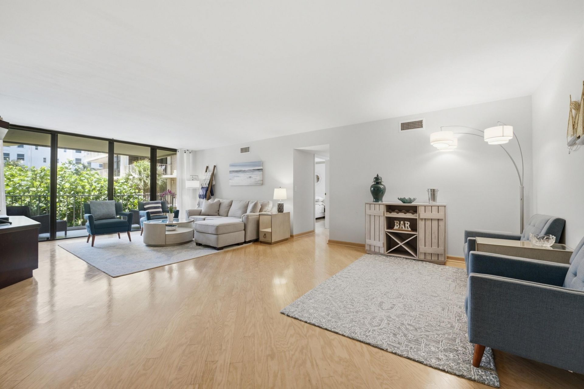 3200 S Ocean Boulevard, Unit D203, Palm Beach, FL 33480 Photo