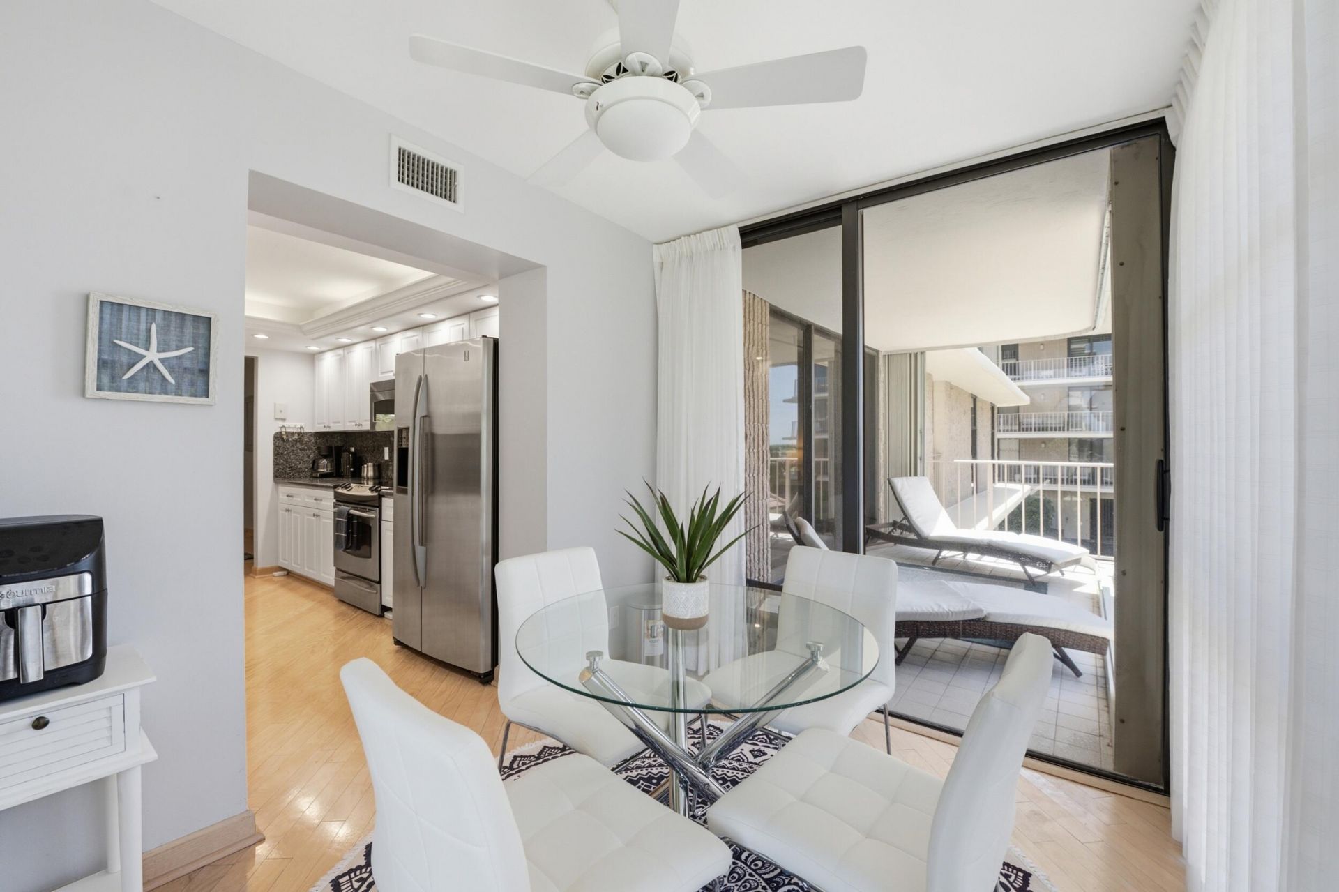 3200 S Ocean Boulevard, Unit D203, Palm Beach, FL 33480 Photo