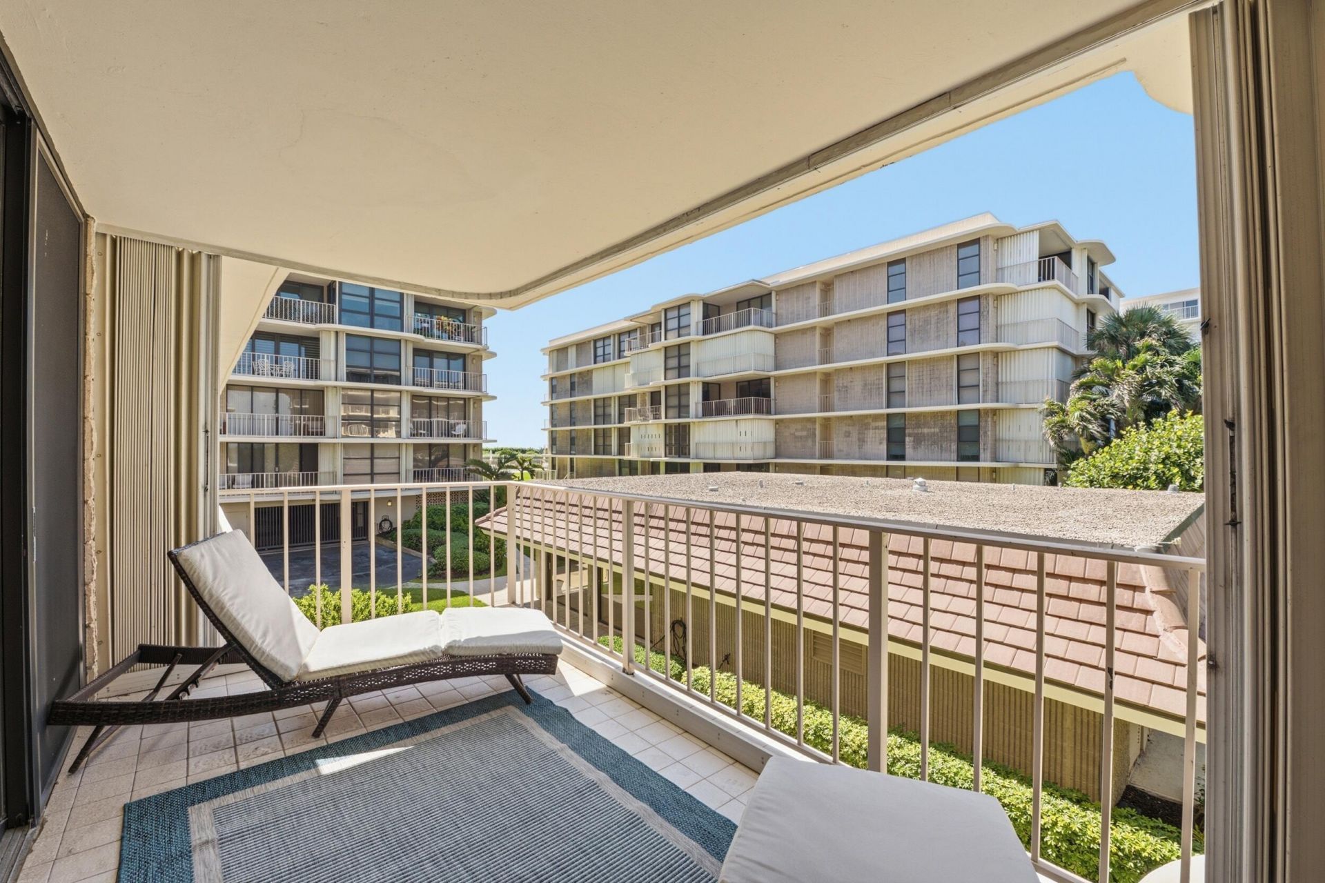3200 S Ocean Boulevard, Unit D203, Palm Beach, FL 33480 Photo