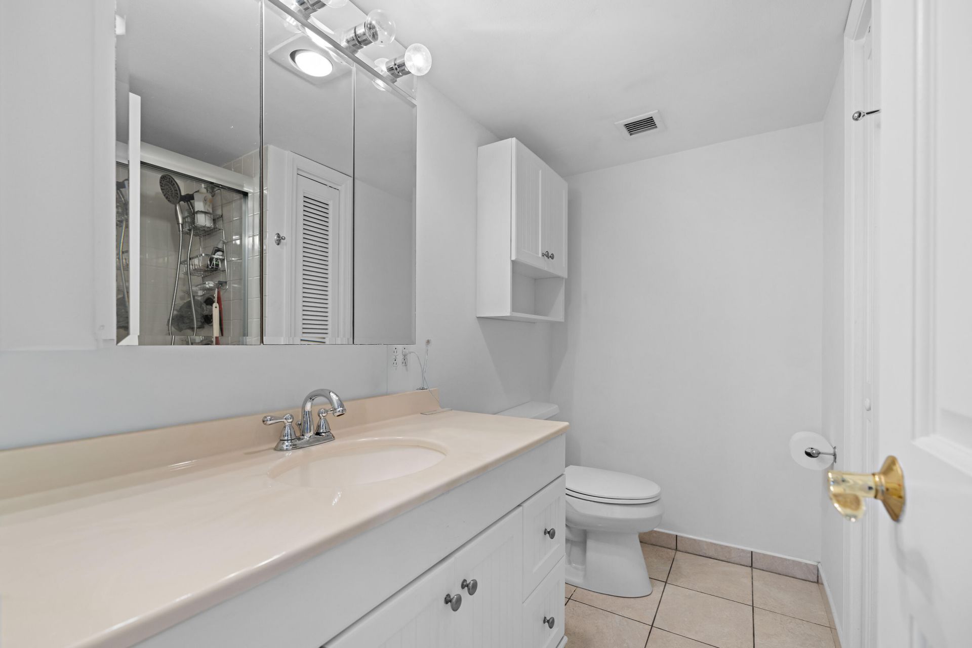 3031 N Ocean Boulevard, Unit 507, Fort Lauderdale, FL 33308 Photo