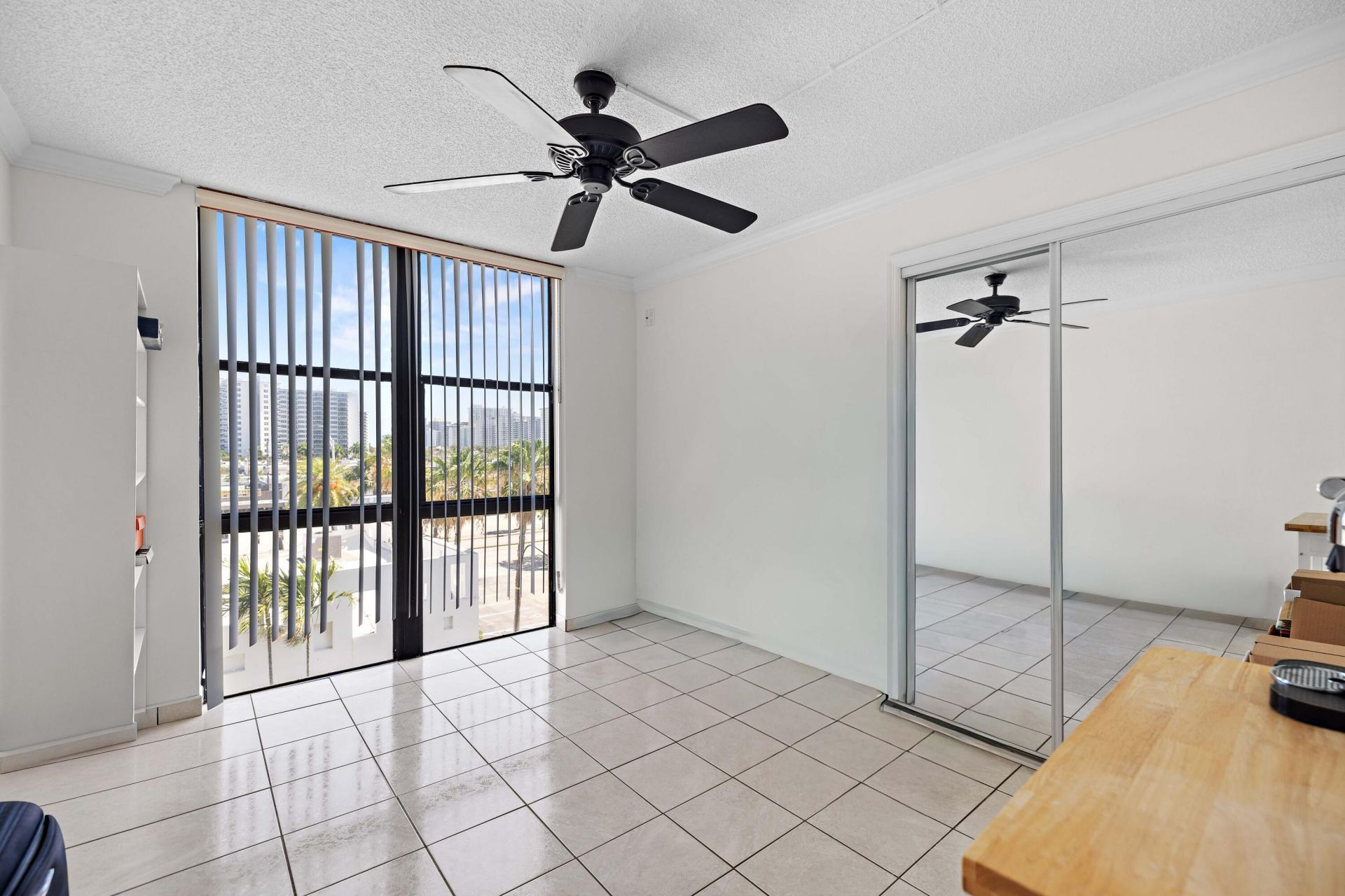 3031 N Ocean Boulevard, Unit 507, Fort Lauderdale, FL 33308 Photo