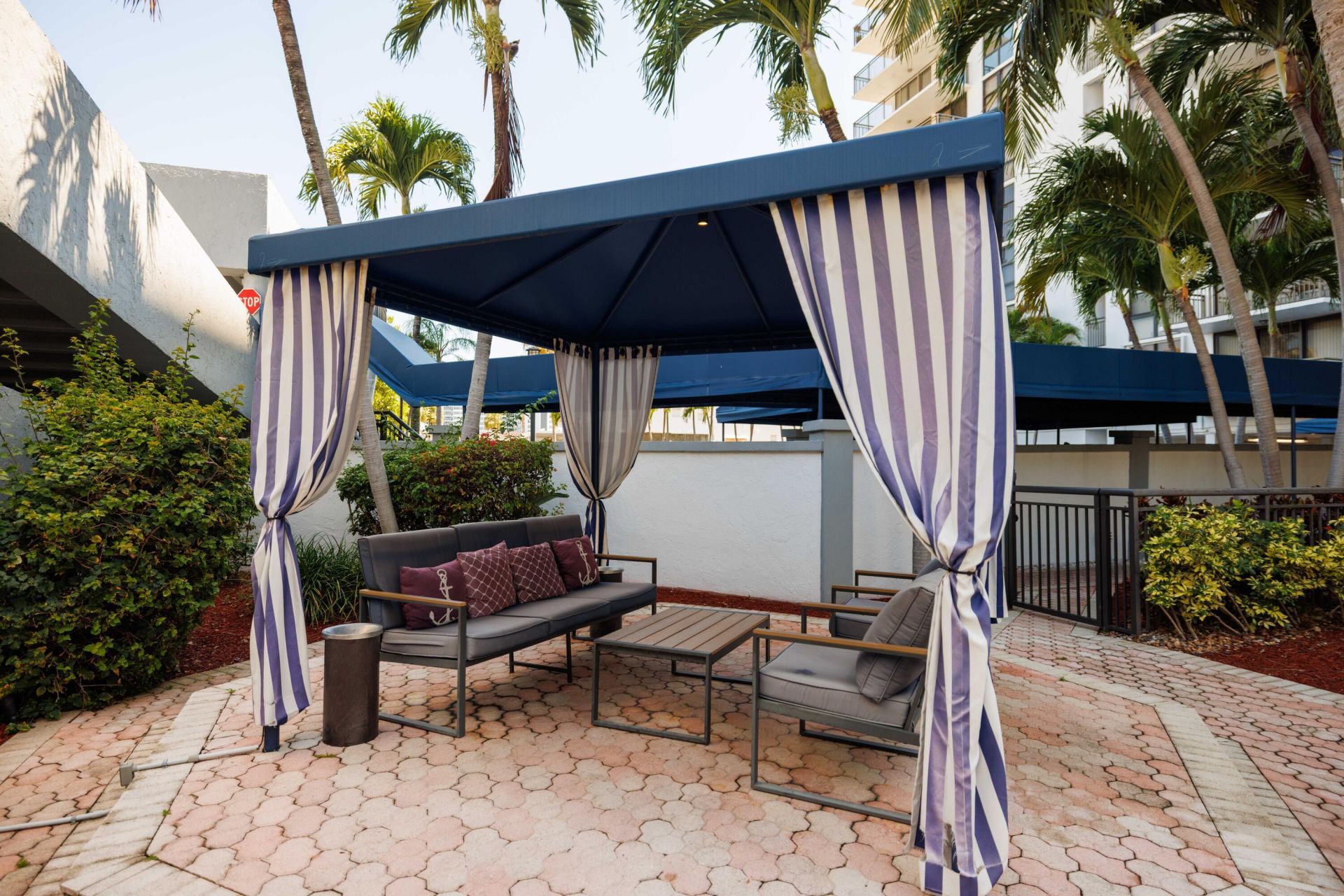 3031 N Ocean Boulevard, Unit 507, Fort Lauderdale, FL 33308 Photo