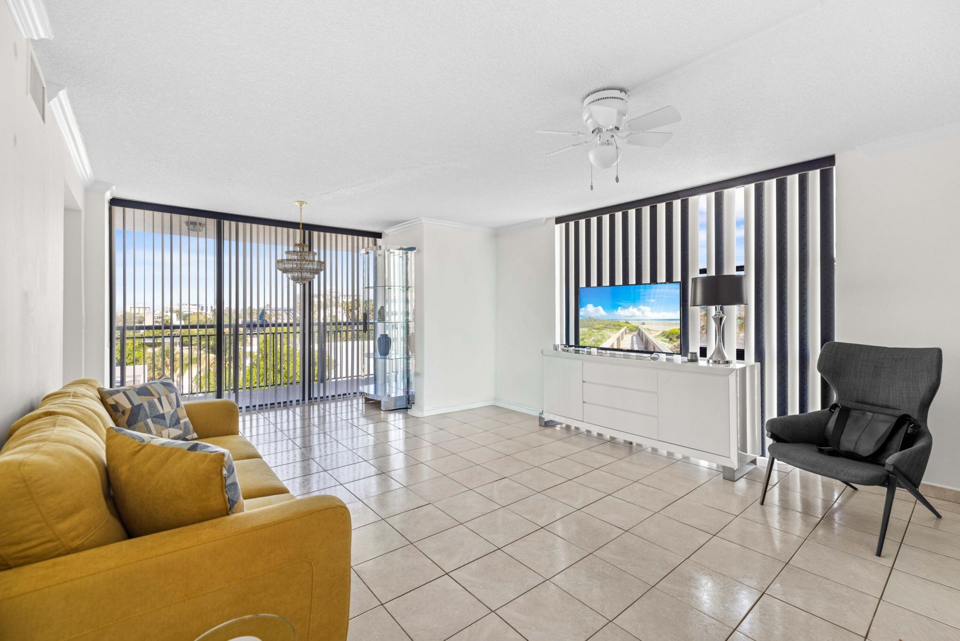 3031 N Ocean Boulevard, Unit 507, Fort Lauderdale, FL 33308 Photo