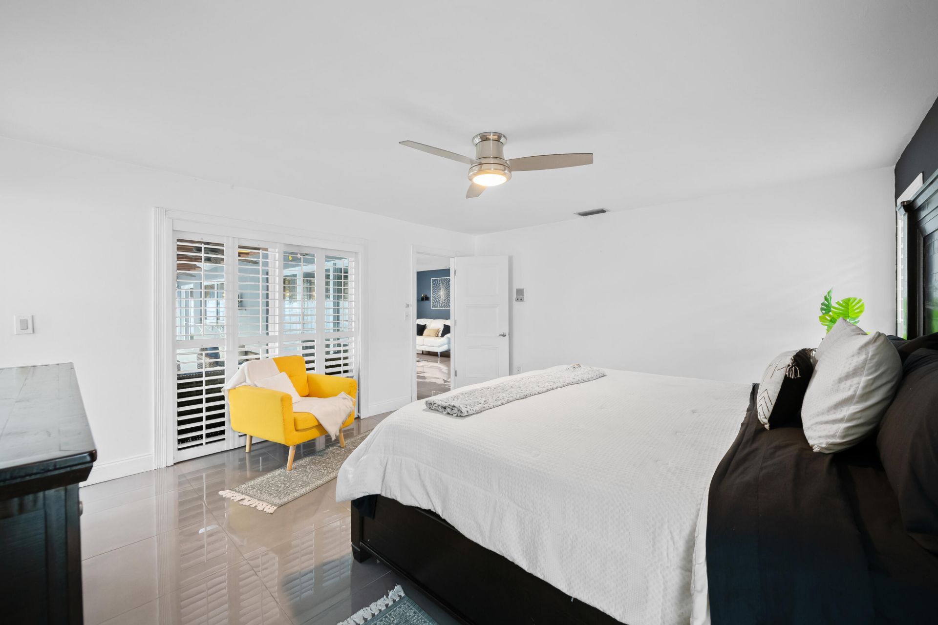 8552 Shadow Wood Boulevard, Coral Springs, FL 33071 Photo