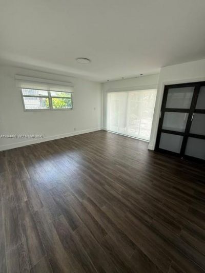 1047 NE 84th St , Miami, FL 33138 Photo