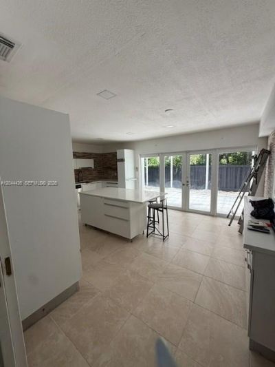 1047 NE 84th St , Miami, FL 33138 Photo