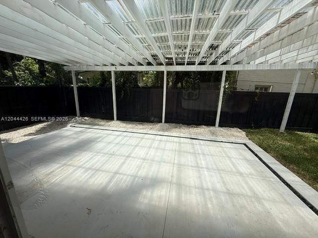 1047 NE 84th St , Miami, FL 33138 Photo
