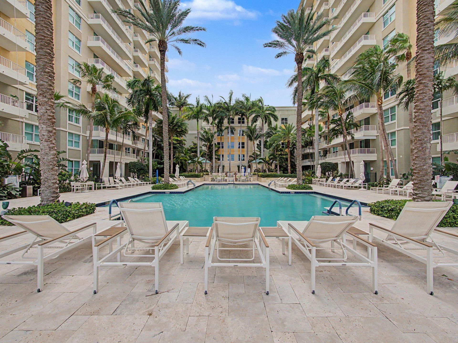 625 Casa Loma Boulevard, Unit 1402, Boynton Beach, FL 33435 Photo