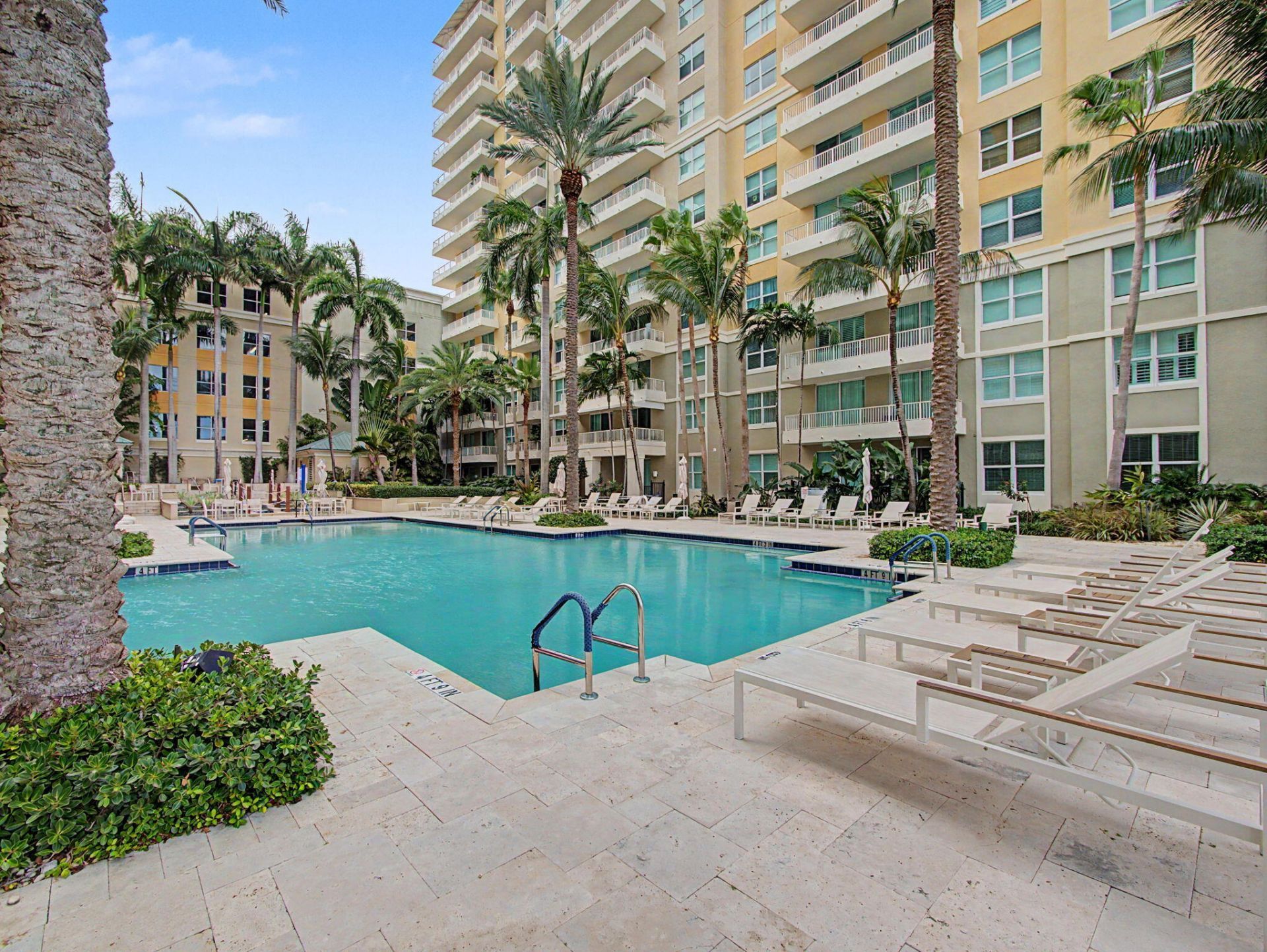625 Casa Loma Boulevard, Unit 1402, Boynton Beach, FL 33435 Photo