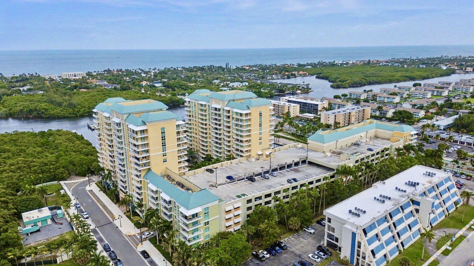 625 Casa Loma Boulevard, Unit 1402, Boynton Beach, FL 33435 Photo