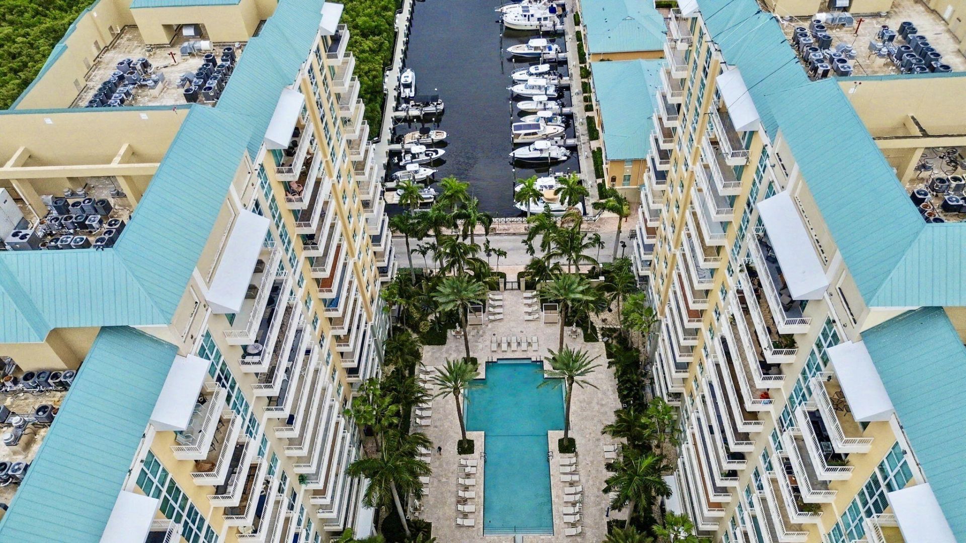 625 Casa Loma Boulevard, Unit 1402, Boynton Beach, FL 33435 Photo