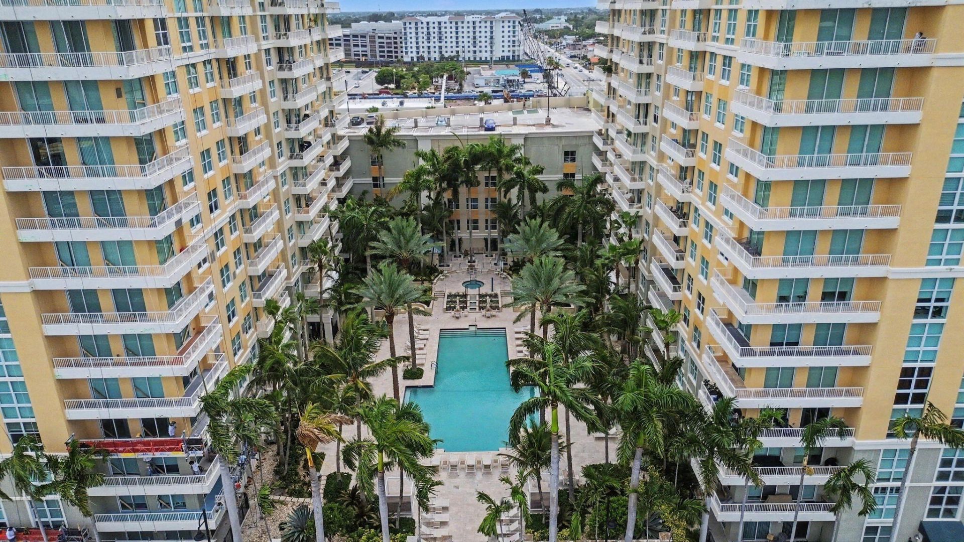 625 Casa Loma Boulevard, Unit 1402, Boynton Beach, FL 33435 Photo